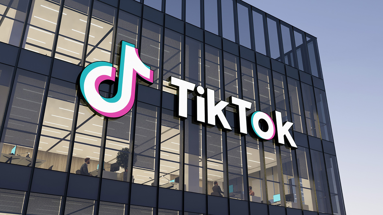 TikTok云控系统：如何高效管理海量账号、精准覆盖目标受众