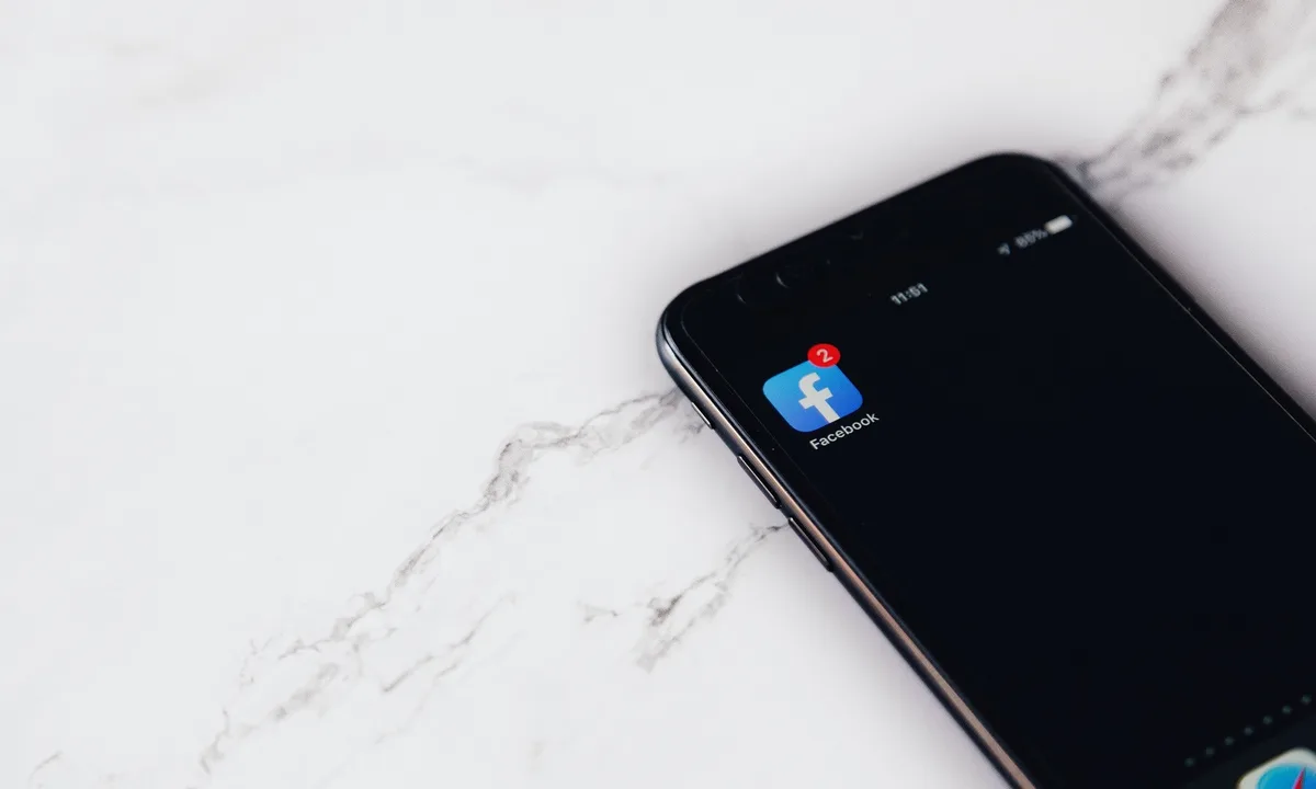 拖拽移动位置;点击图片可编辑地址与说明 Facebook筛号系统:快速从海量数据中提取出活跃用户,精准触达目标客户群体