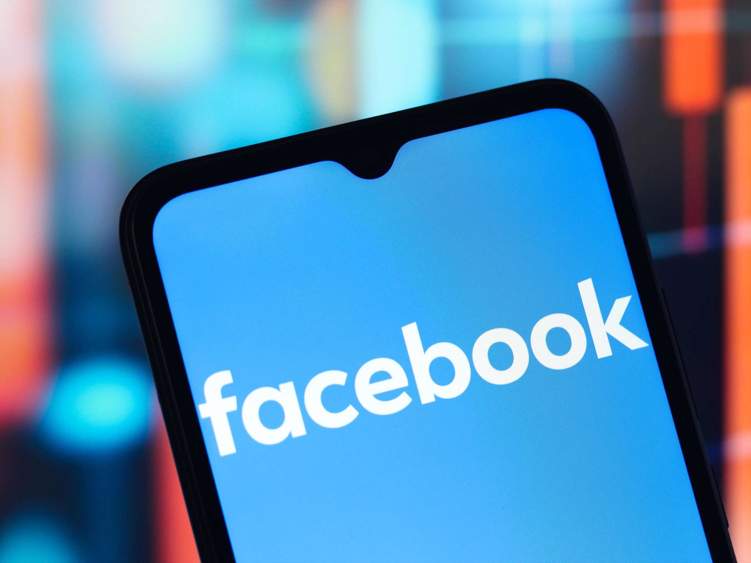 拖拽移动位置;点击图片可编辑地址与说明 Facebook自动翻译:实现与全球客户的无缝连接,确保沟通的准确性与专业性