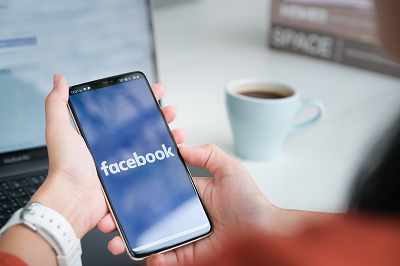 Facebook翻译工具：聊天自动翻译与实时沟通，实现更高效的获客与转化
