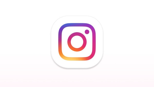 拖拽移动位置;点击图片可编辑地址与说明 Instagram自动翻译:确保跨国营销的精准度,实现高效增长