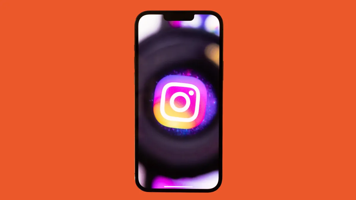 拖拽移动位置;点击图片可编辑地址与说明 Instagram云控软件:自动群发提升营销效率,实现获客与转化的双重提升