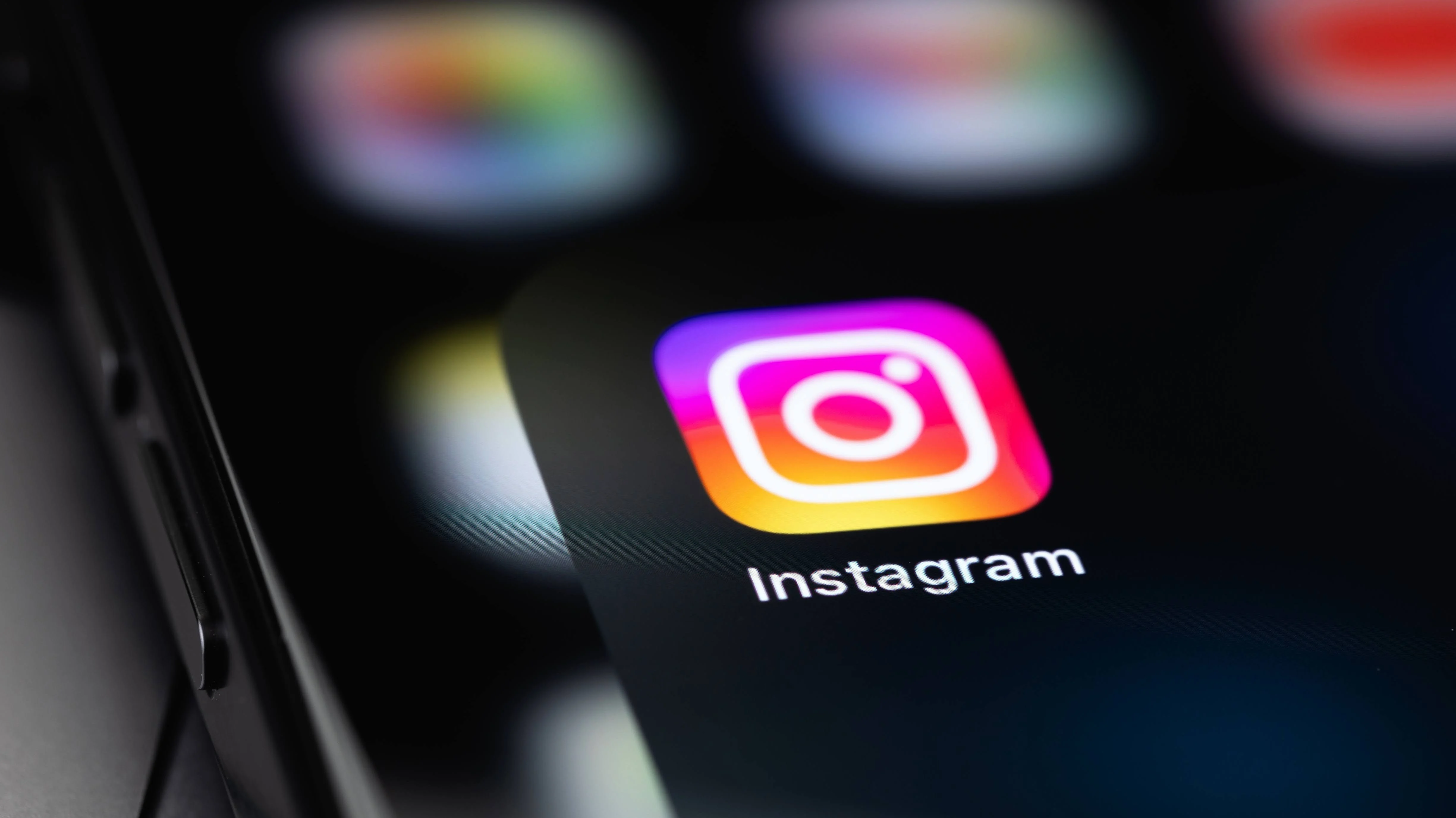 拖拽移动位置;点击图片可编辑地址与说明 Instagram筛号软件:精准触达目标受众、过滤无效账号,实现业务的稳健增长与全球化拓展