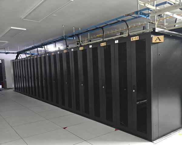 数据中心IP提升广告转化与效率：构建精细化投放的增长闭环