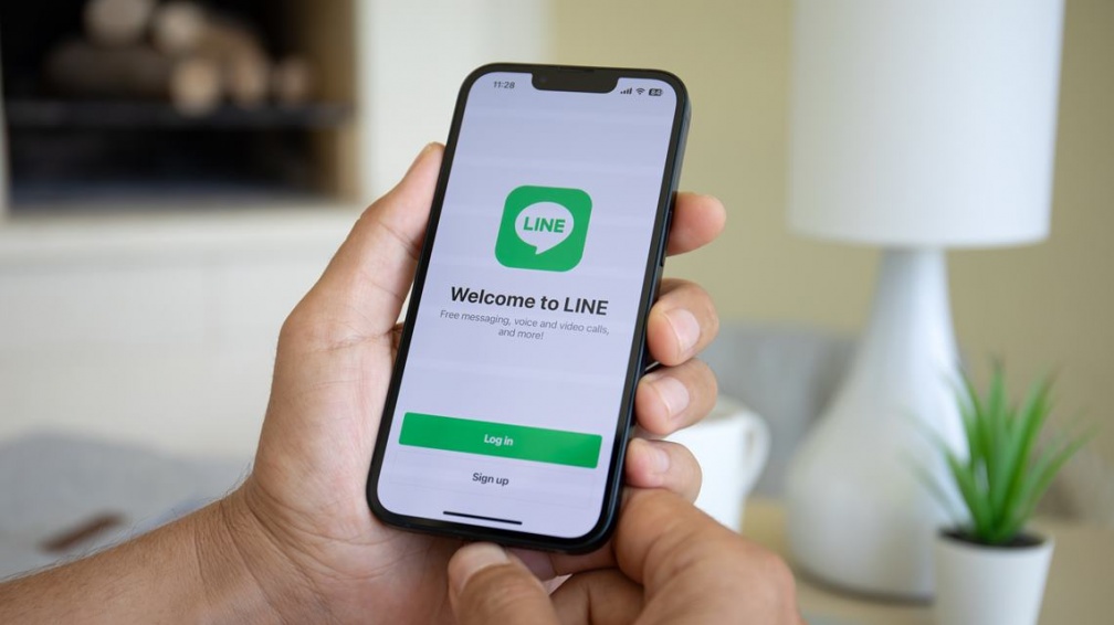 LINE云控系统：高效管理海量账号、精准触达目标客户