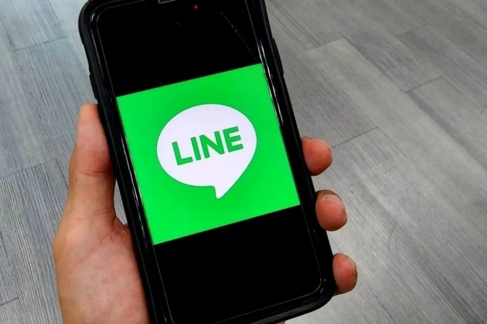 拖拽移动位置;点击图片可编辑地址与说明 LINE云控系统:保障账号安全,实现营销效率的倍增