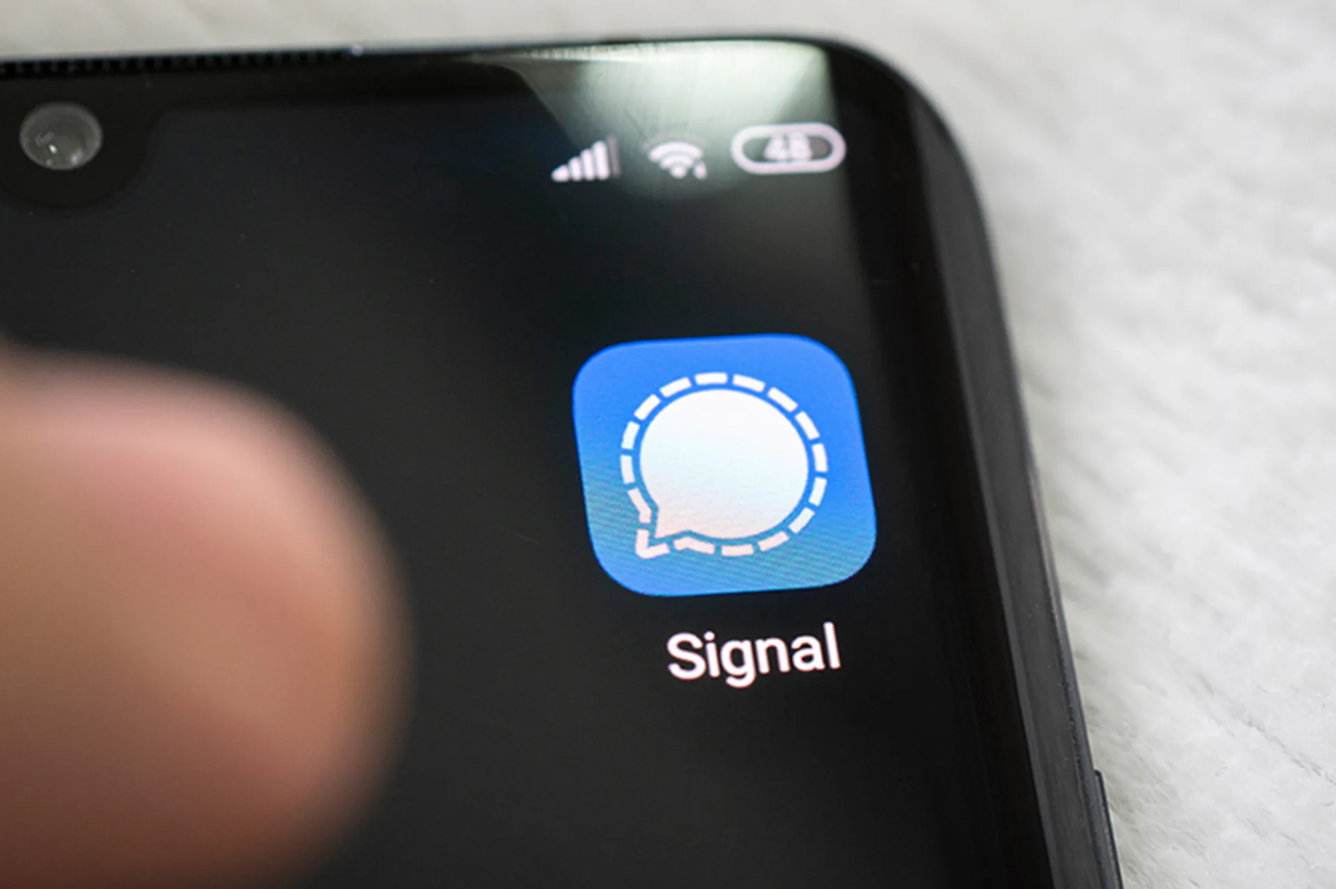 拖拽移动位置;点击图片可编辑地址与说明 Signal群控工具:帮助企业降低运营成本,确保业务持续稳定运行