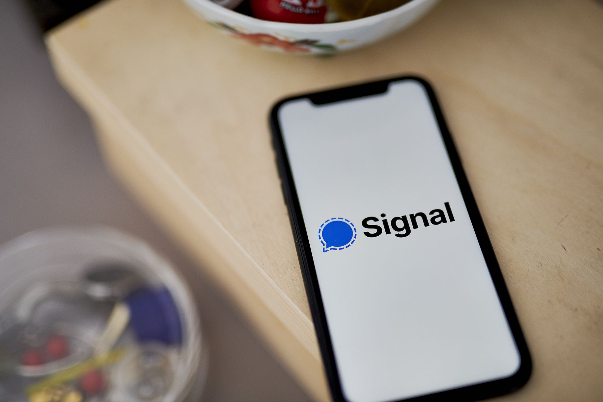 Signal翻译软件：实现无障碍的自动翻译与高效的粉丝管理