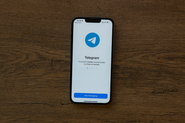 Telegram云控软件：高效触达海外目标用户，实现业务增长