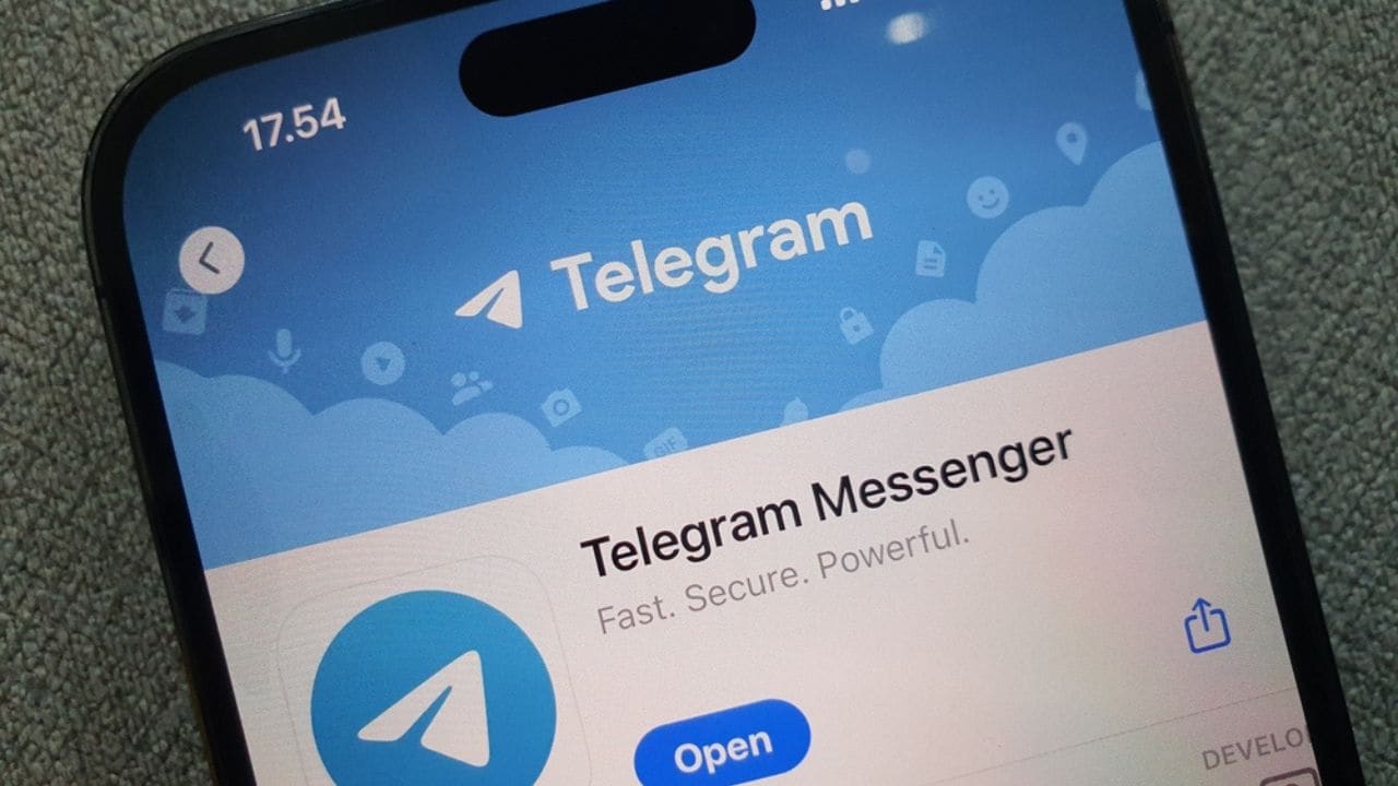 Telegram群控系统：模拟真实用户操作，提升企业运营效率