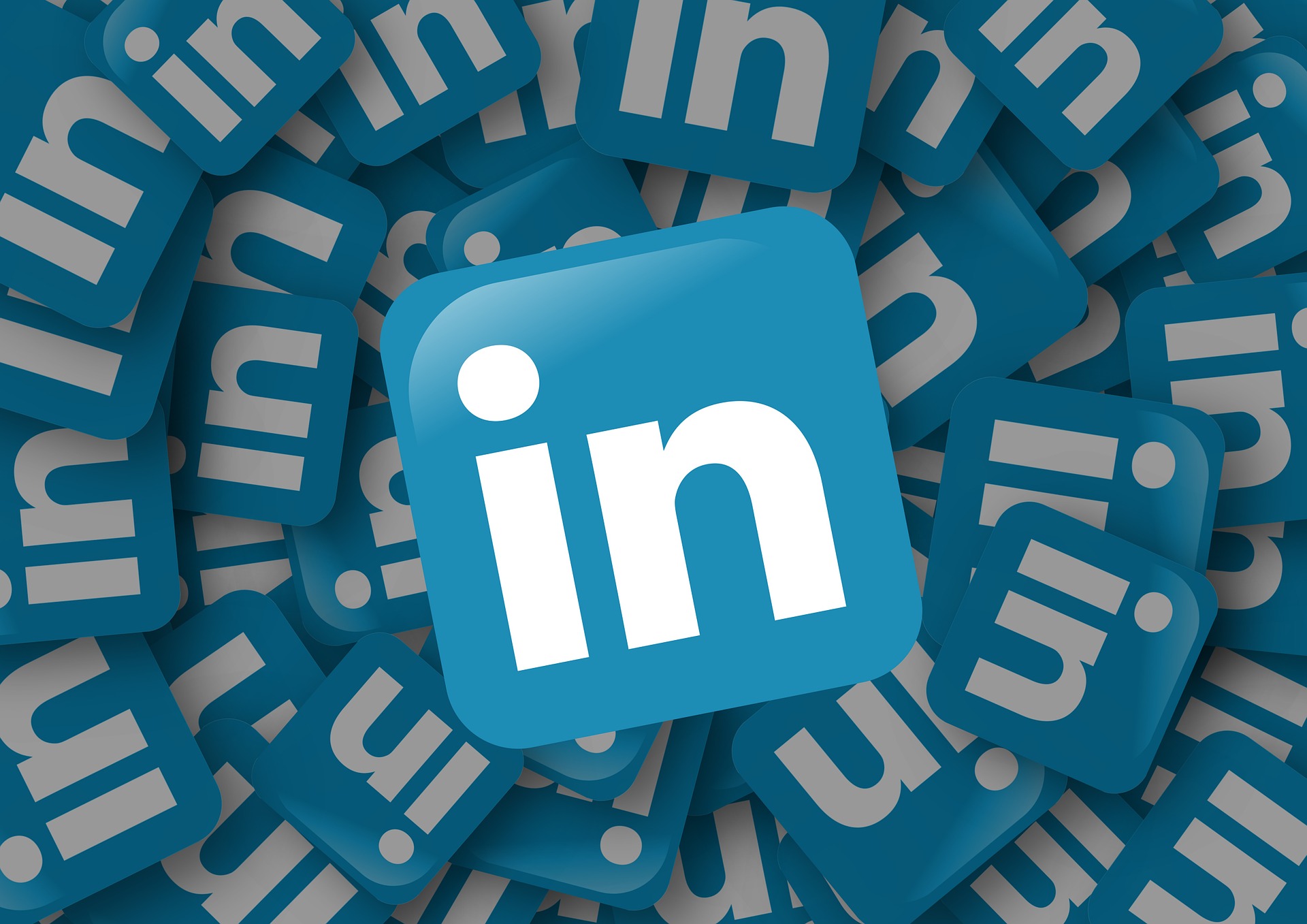 LinkedIn群发：高效拓展人脉与营销的新策略