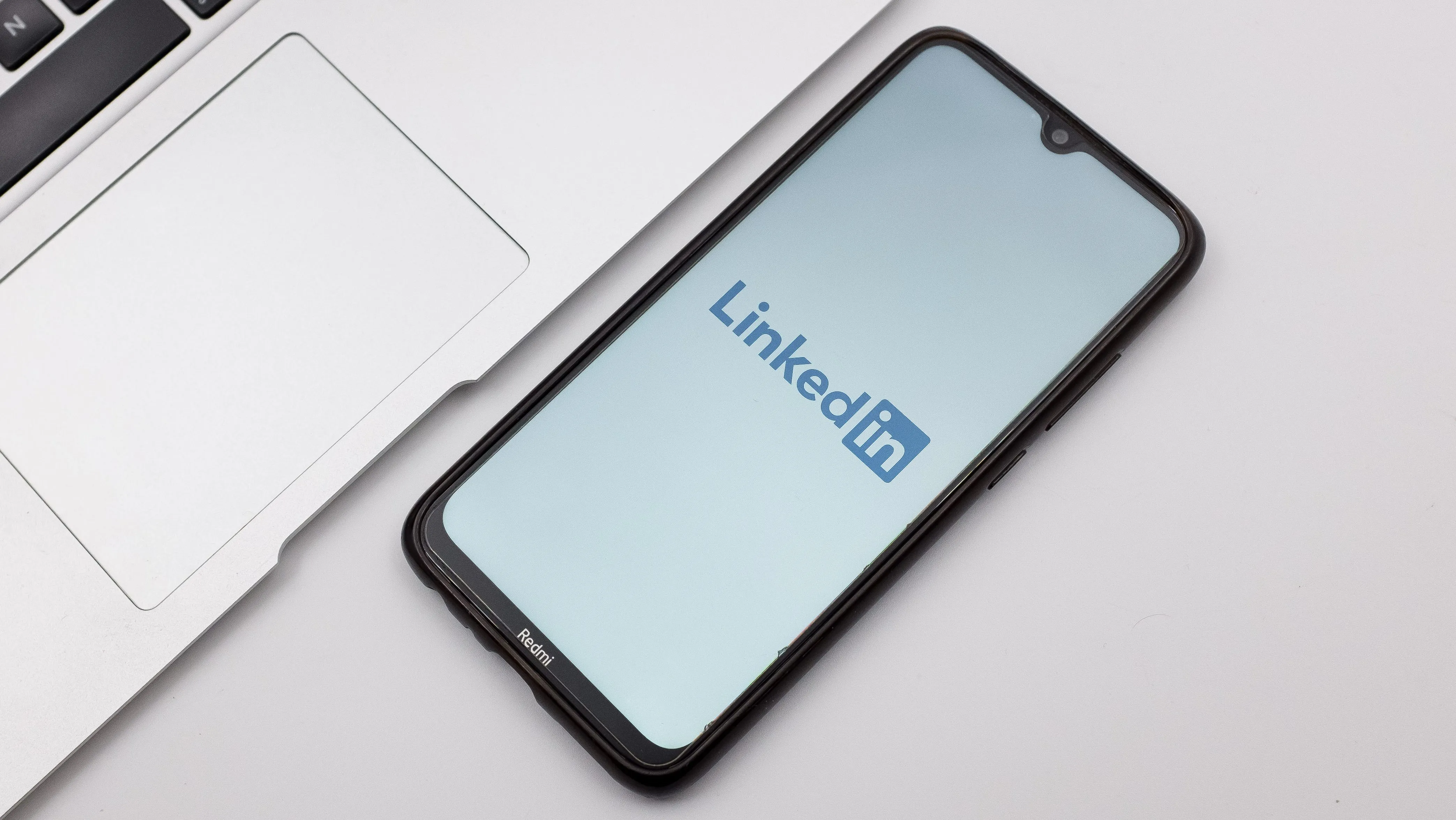 LinkedIn多开：构建高效获客与转化闭环，全面提升销售转化率