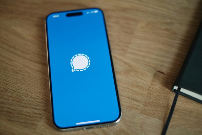 Signal群发软件：用效率赢得客户，用安全稳住信任