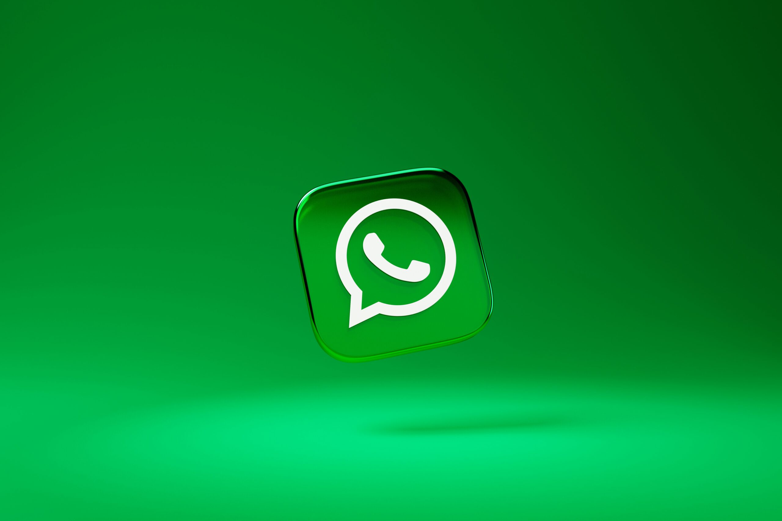 WhatsApp云控系统如何实现多渠道客户数据的深度整合，构建营销闭环