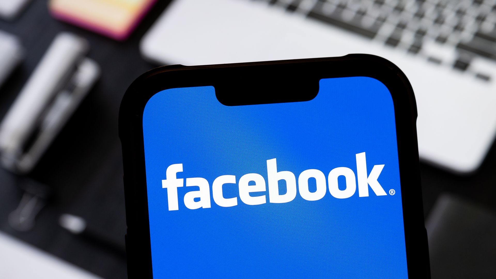 Facebook群发引流的高效策略与工具解析