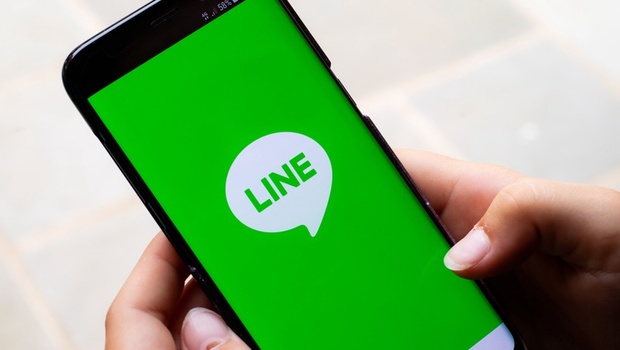 提升全球沟通效率：Line自动翻译机器人的应用与突破