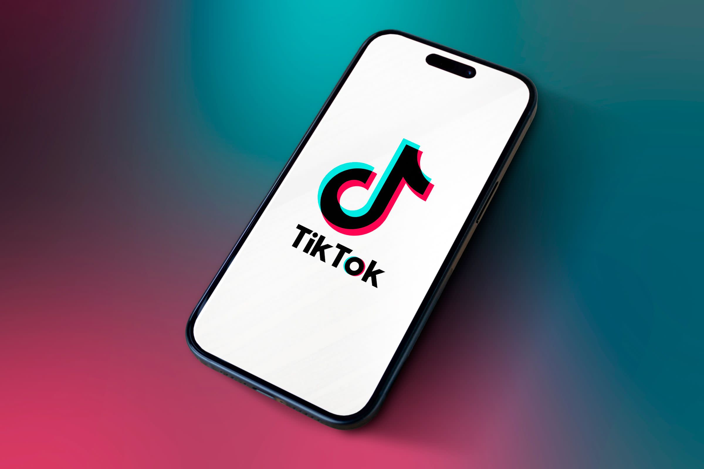 TikTok云控软件：企业社媒运营效率提升的核心工具