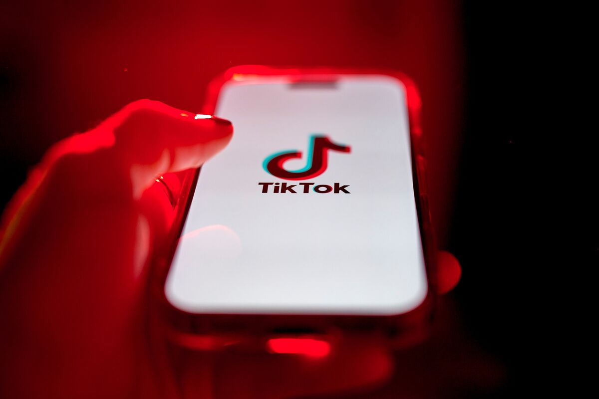 TikTok群发软件核心功能解析与企业营销效率提升路径 TikTok群发软件核心功能解析与企业营销效率提升路径