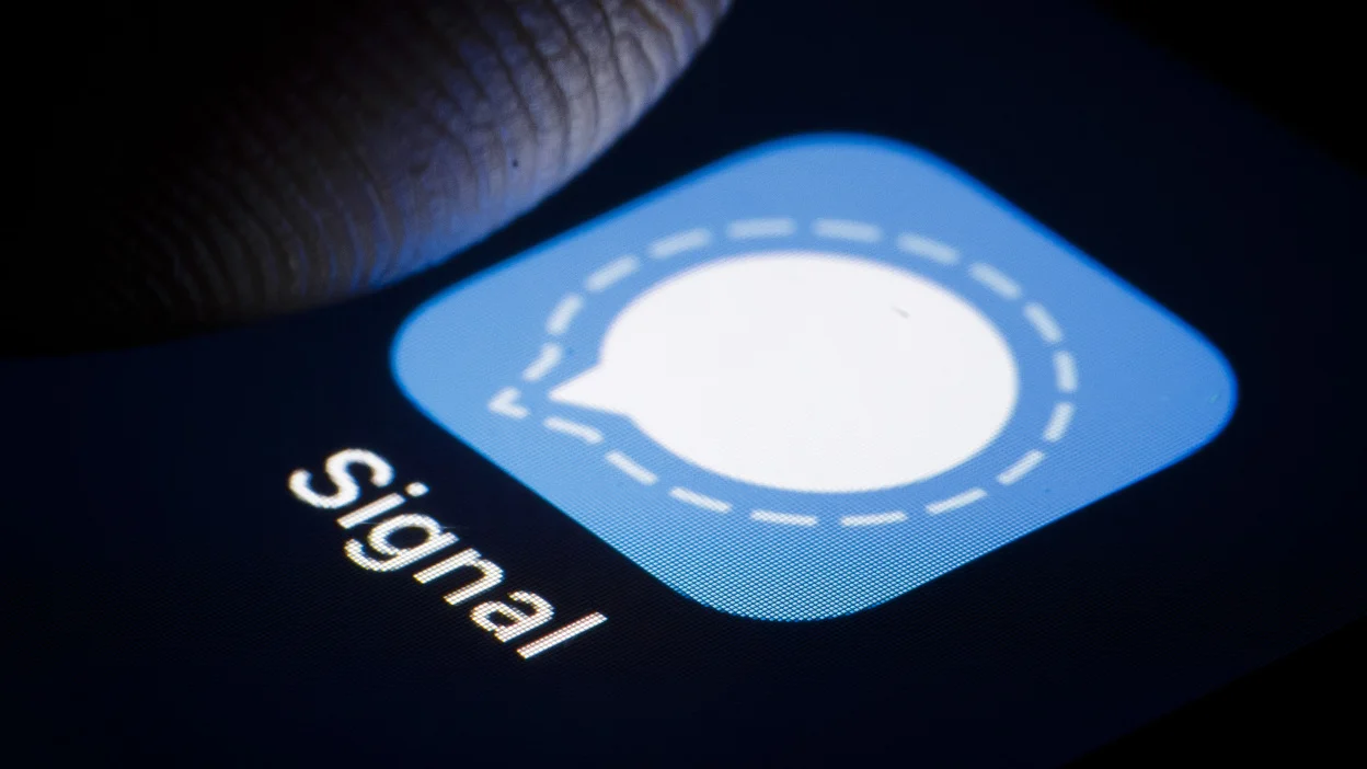 Signal云控工具:企业级增长引擎,高效触达全球用户 Signal云控工具:企业级增长引擎,高效触达全球用户