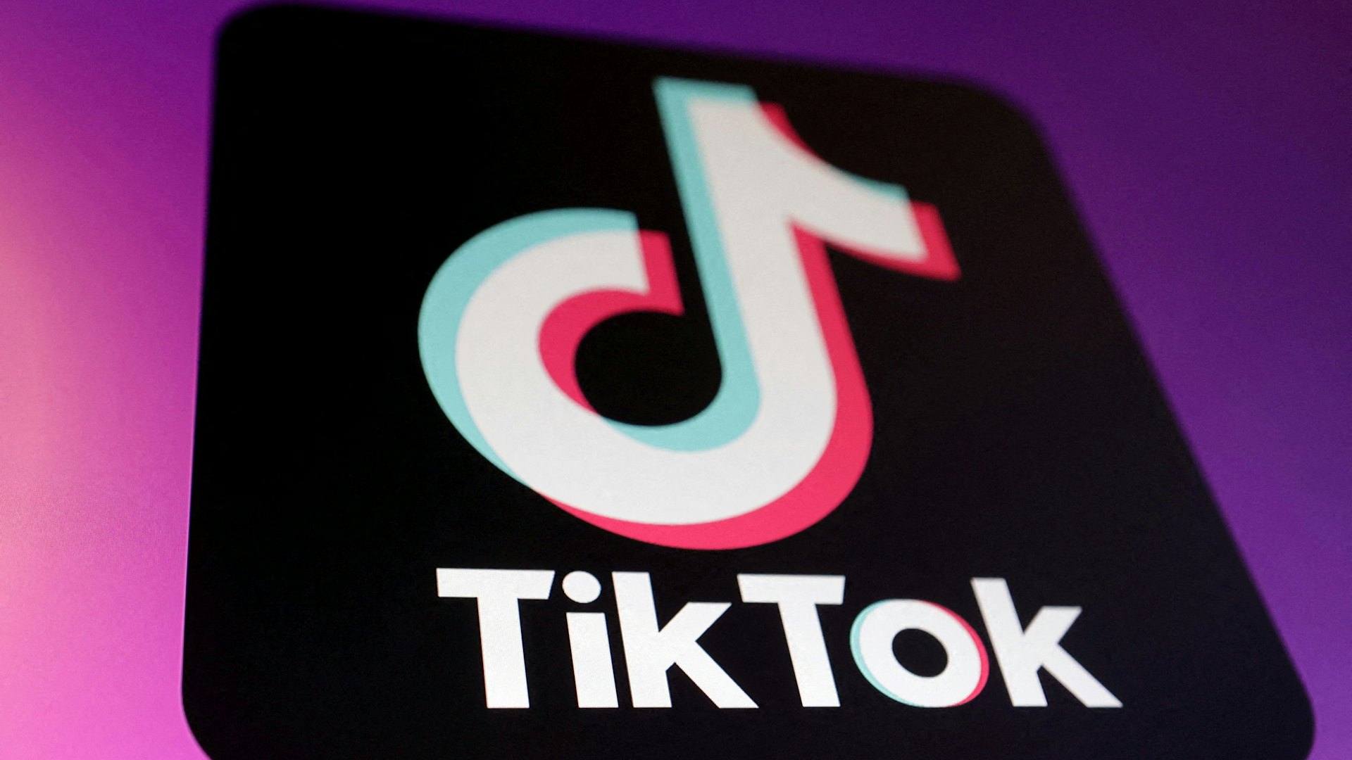 TikTok群控软件:在海量用户中精准触达目标受众,实现高效增长 TikTok群控软件:在海量用户中精准触达目标受众,实现高效增长